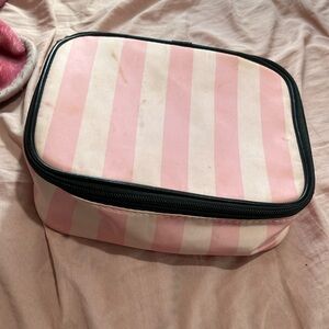 Makeup bag victorious bag